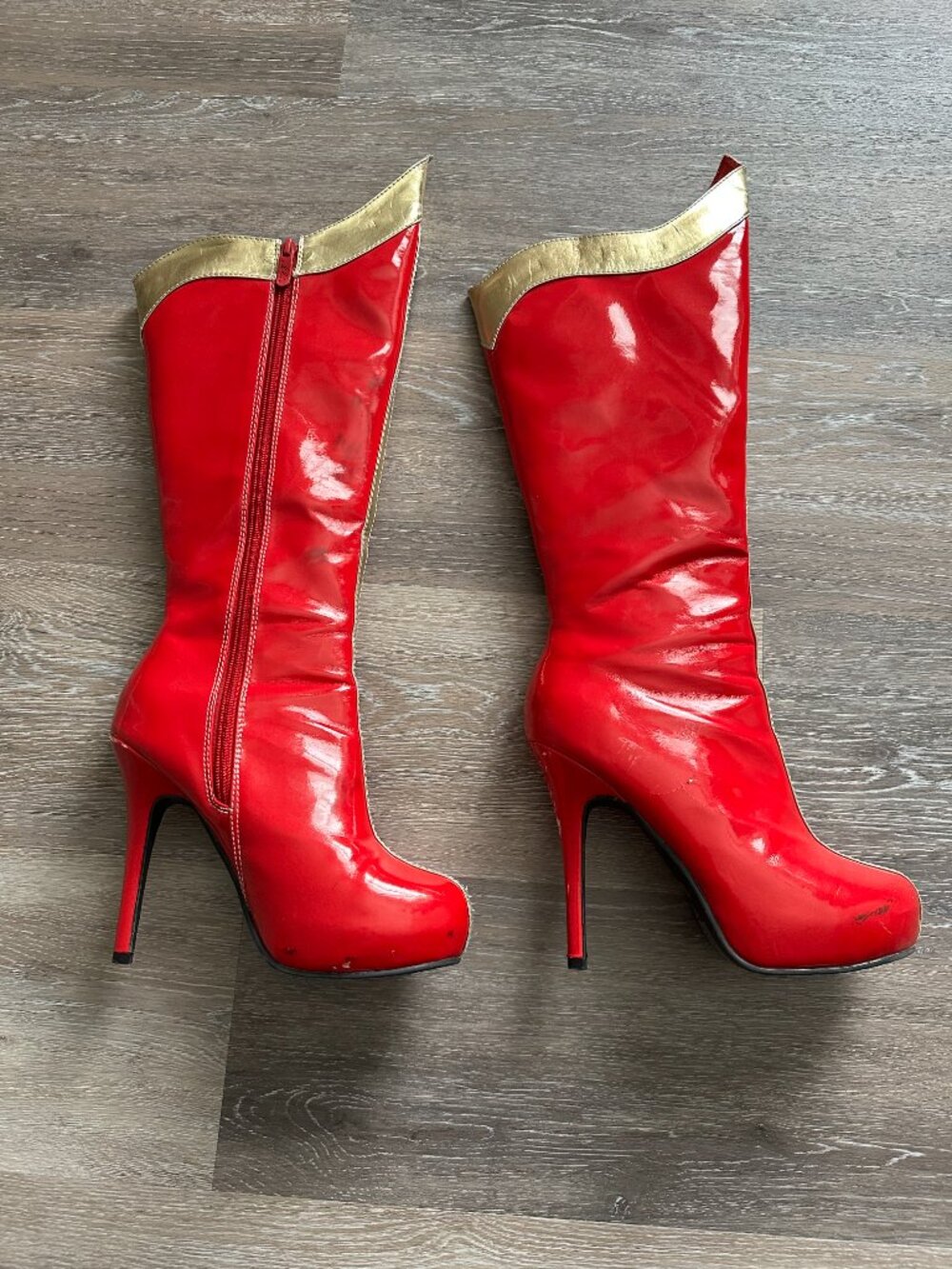 Ellie Red & Gold Platform 5.5" Heeled Boots Size 7 - Picture 8 of 11
